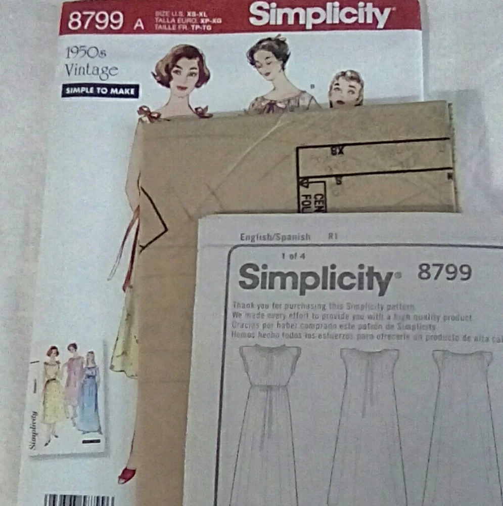 Simplicity 8799 1950s vintage Nightgowns XS-XL
